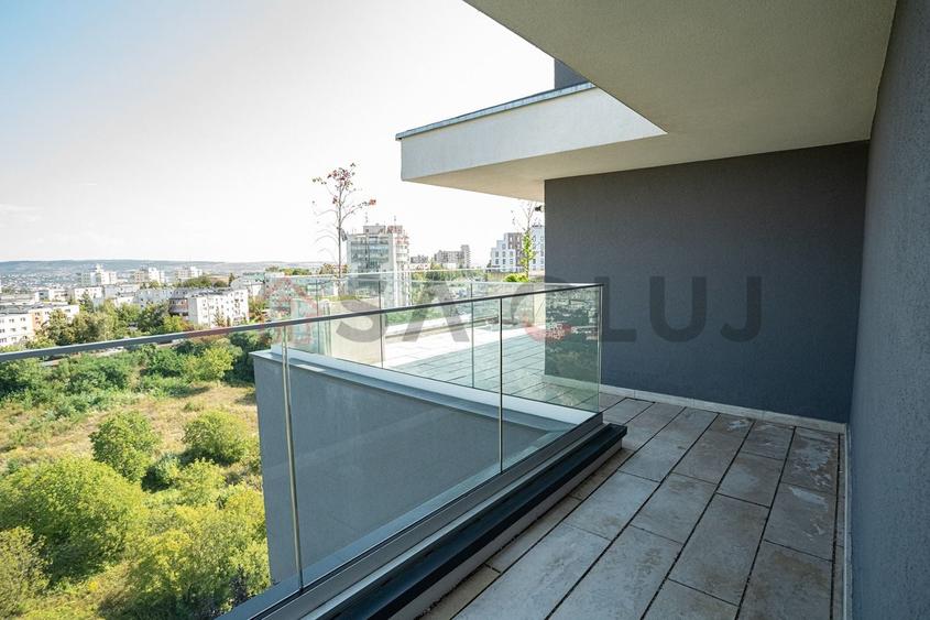 Apartament cu 4 camere semidecomandat în Zorilor