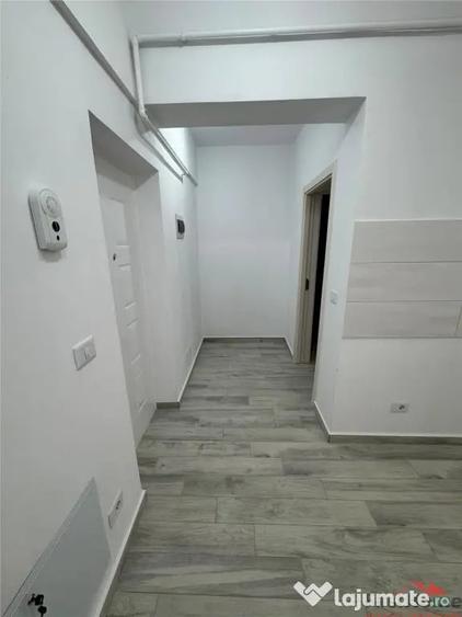 Spațiu comercial, de 45 mp, în Central