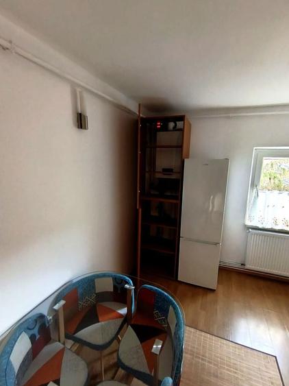 Apartament cu 2 camere semidecomandat, mobilat în Complex Studențesc