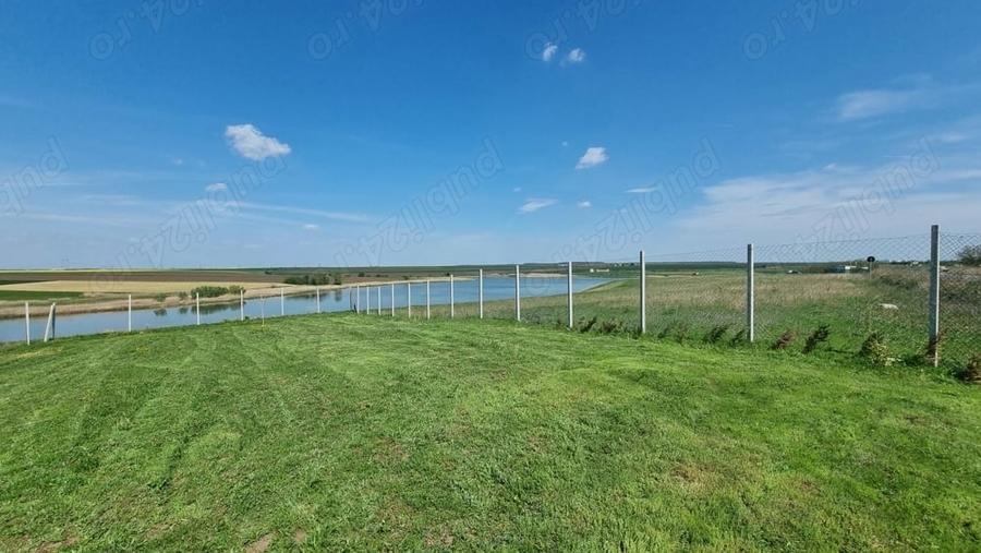 Teren de 600 mp, în Gostilele