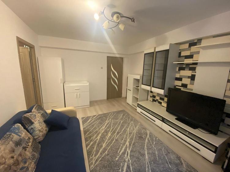 Apartament cu 2 camere semidecomandat în Dobroești