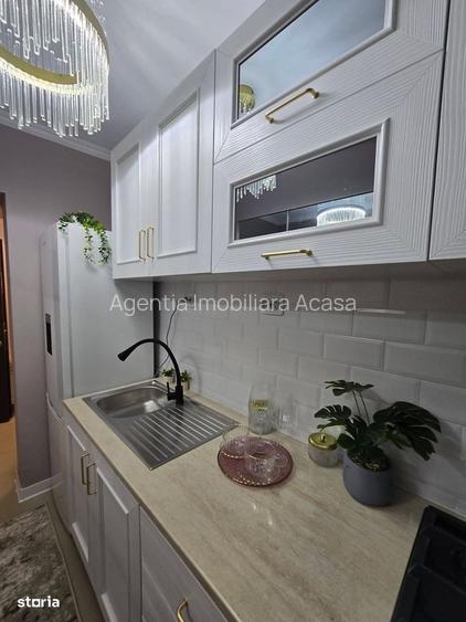 De vanzare apartament 2 camere, balcon,etaj intermediar,renovat,53500e