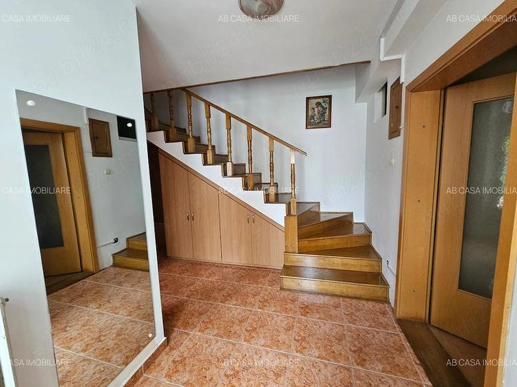 Casă cu 3 camere cu Canalizare în Șagului