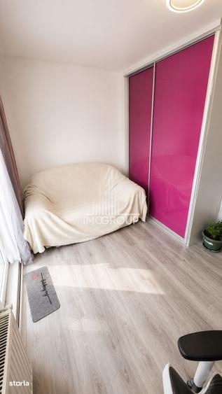 Apartament cu 3 camere, mobilat în Zorilor
