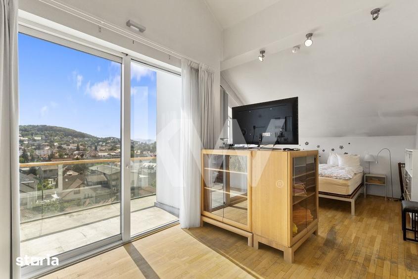 Casă cu 6 camere cu Teren 1600 Mp în Centrul Istoric
