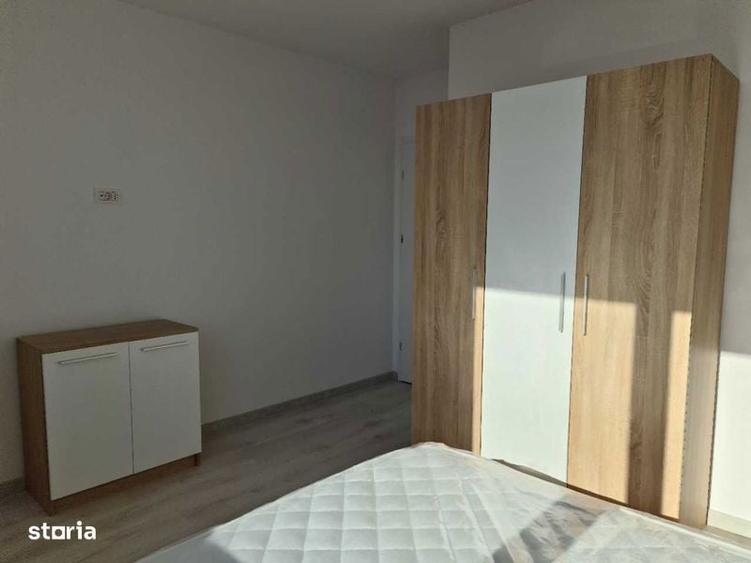 Apartament cu 3 camere în Dumbrăvița