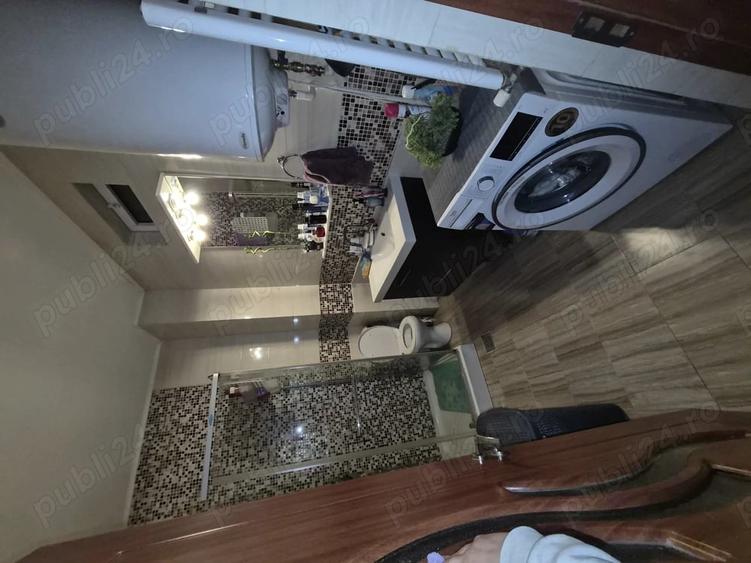 Casă cu 3 camere cu Teren 190 Mp în Central