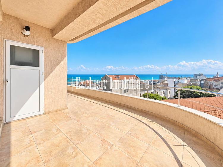 Apartament cu 3 camere decomandat în Ultracentral