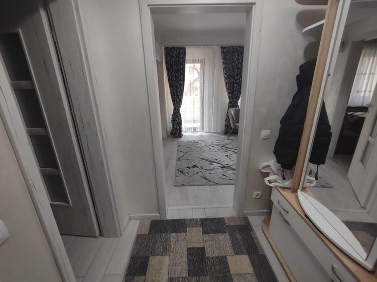 Garsonieră decomandată în Exterior Vest