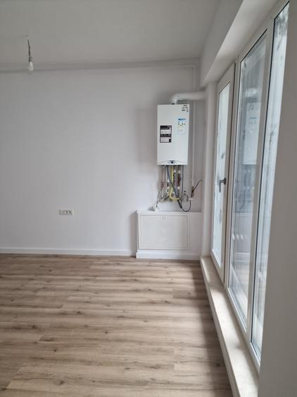 Apartament cu 2 camere decomandat în Clăbucet