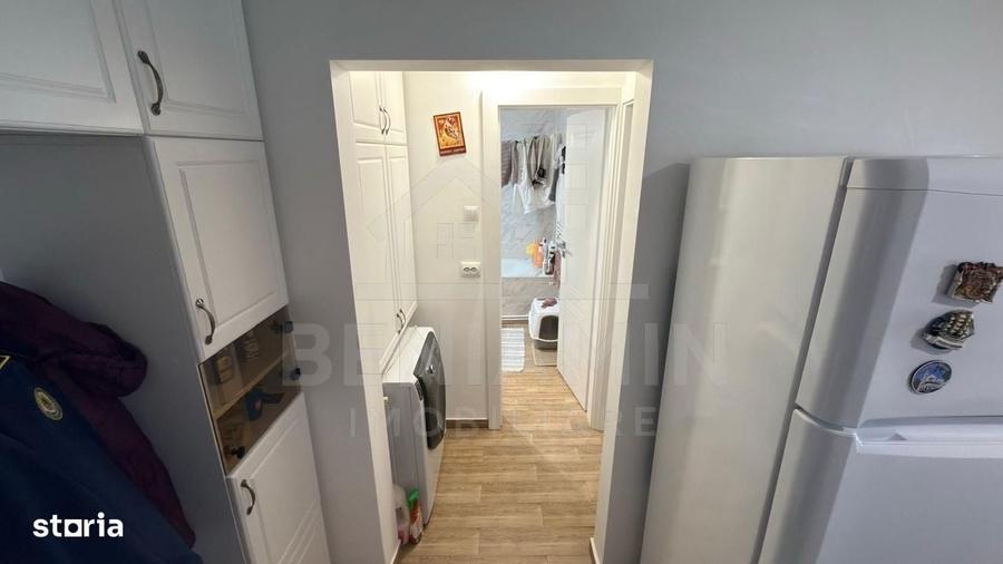 Apartament cu 2 camere decomandat în Craiovița Nouă