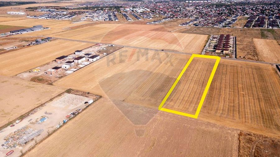 Teren agricol intravilan de 5000 mp, în Dobroești