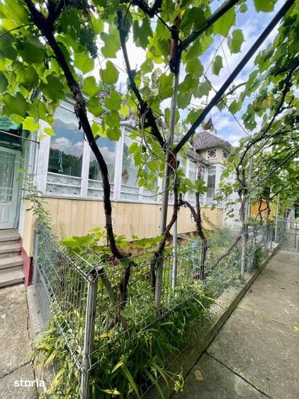 Casă cu 3 camere cu Teren 1499 Mp în Boroaia