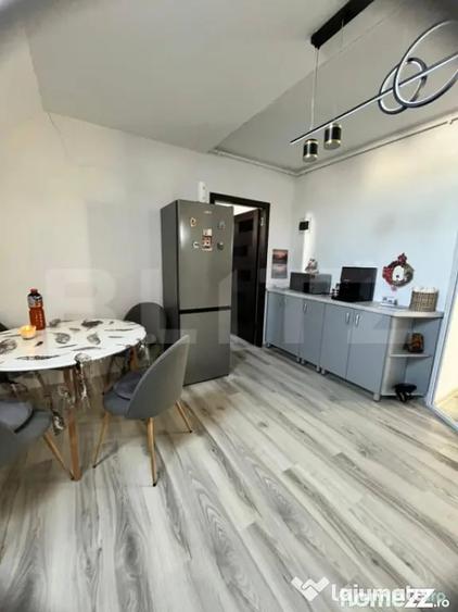 Apartament cu 2 camere semidecomandat în Sud