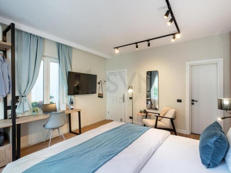 Casă cu 5 camere cu Teren 370 Mp în Romană