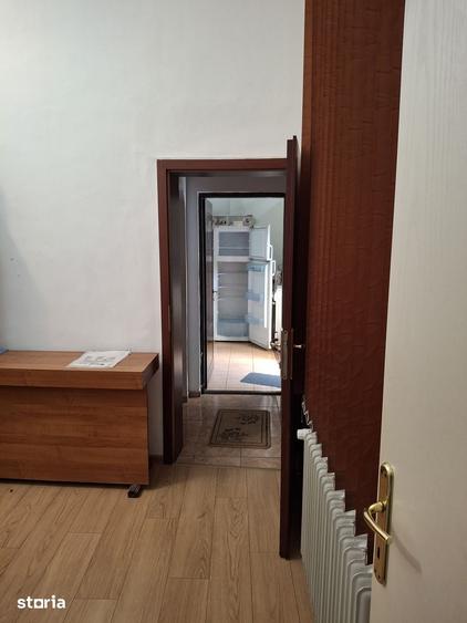 Casă cu 3 camere cu Teren 700 Mp în Central