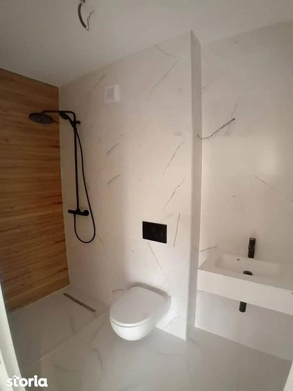 Apartament cu 3 camere în Titan — fotografia 1