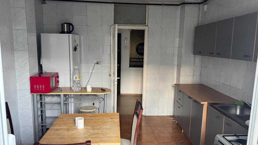Apartament cu 2 camere decomandat în Lujerului