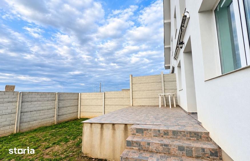 Casă cu 2 camere cu Teren 250 Mp în Central