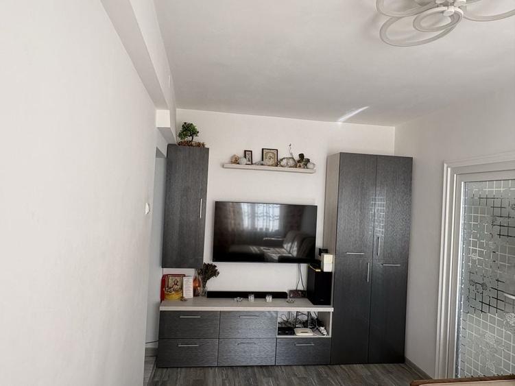 Apartament cu 2 camere semidecomandat în Bahne