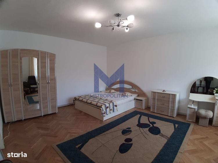 Apartament 1 camera 47 mp cu parcare, Piata Mihai Viteazu - 1