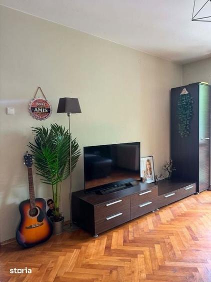 Apartament cu 2 camere decomandat în Central