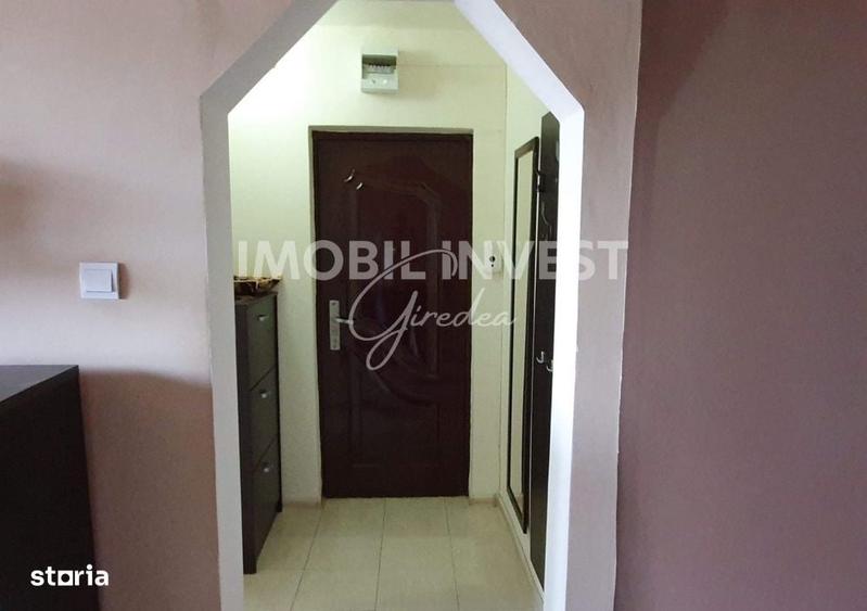 Apartament cu 3 camere decomandat în Ultracentral