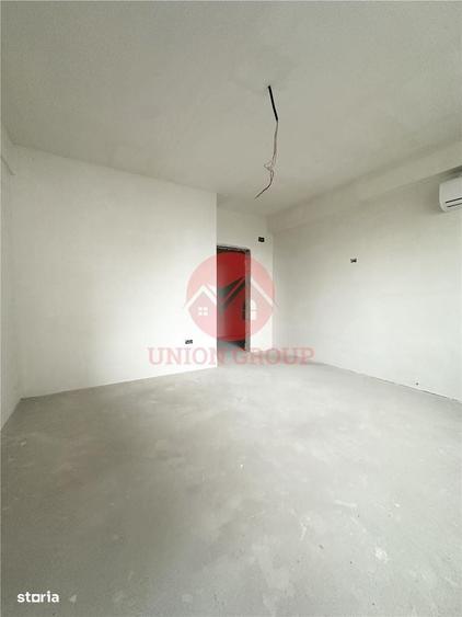 Apartament cu 2 camere decomandat în Palazu Mare