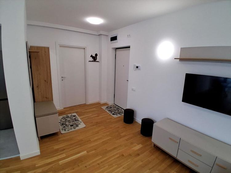 Apartament cu 2 camere decomandat în Străulești