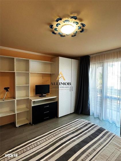 Casă cu 4 camere cu Teren 400 Mp în Bucov