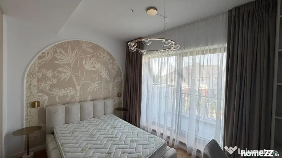 Casă cu 5 camere cu Teren 300 Mp în Băneasa