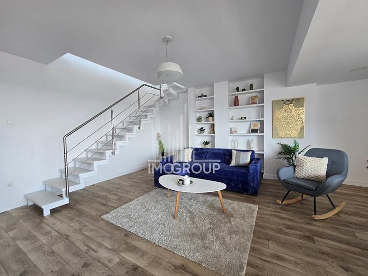 Apartament cu 5 camere semidecomandat, mobilat în Bună Ziua