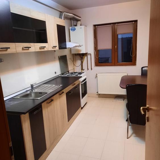 Apartament cu 2 camere decomandat în Circumvalațiunii