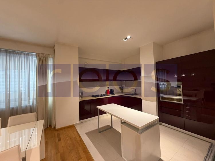 Apartament cu 3 camere semidecomandat, mobilat în Șoseaua Nordului