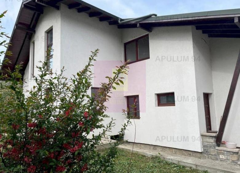 Casă cu Teren 649 Mp în Central