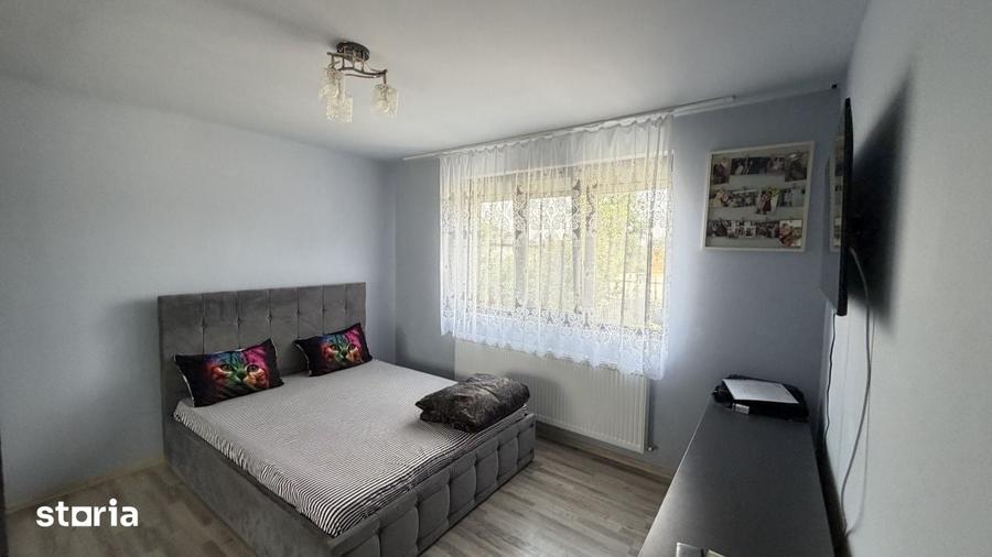 Casă cu 3 camere cu Teren 699 Mp în Săcălășeni