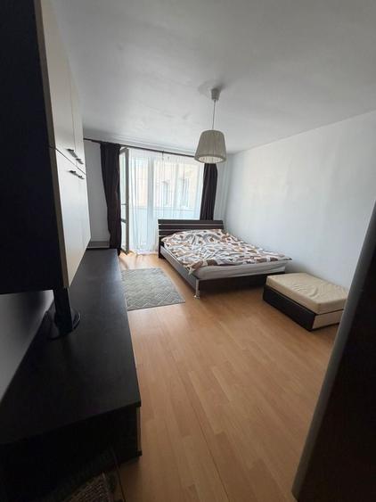 Apartament cu 2 camere decomandat în Craiter
