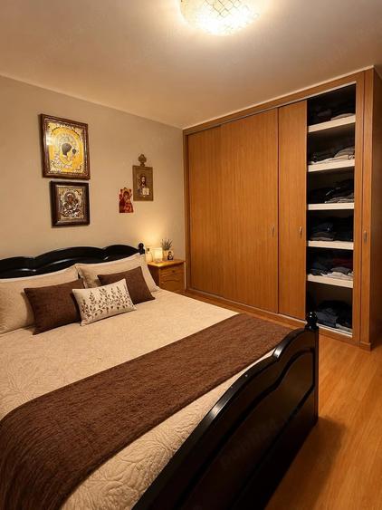 Apartament cu 3 camere decomandat în Bălcescu
