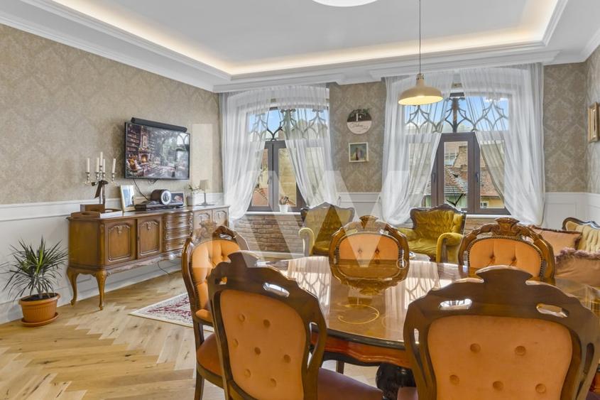 Apartament cu 4 camere decomandat, mobilat în Centrul Istoric