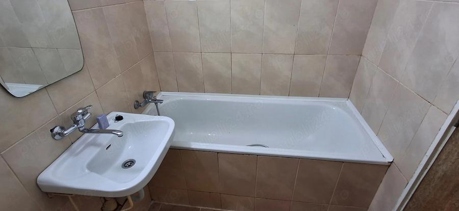 Garsonieră decomandată în Olteniței