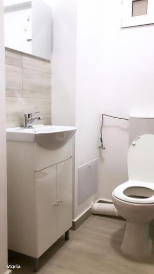 Apartament cu 3 camere decomandat în Drumul Taberei