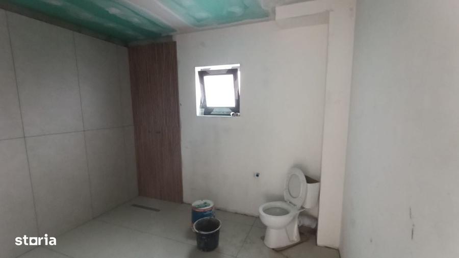 Casa 145mp utili, 450mp teren, 2 fronturi stradale, Balta Verde - 2