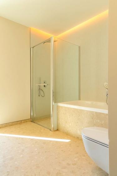 Aviatorior, apartament de 4 camere si curte proprie - 2