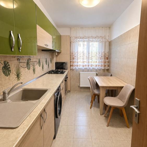 Apartament cu 2 camere decomandat în Runcu