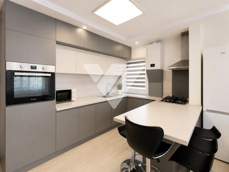 Apartament cu 3 camere decomandat, mobilat în Șelimbăr