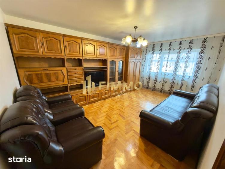Apartament cu 3 camere în Obcini