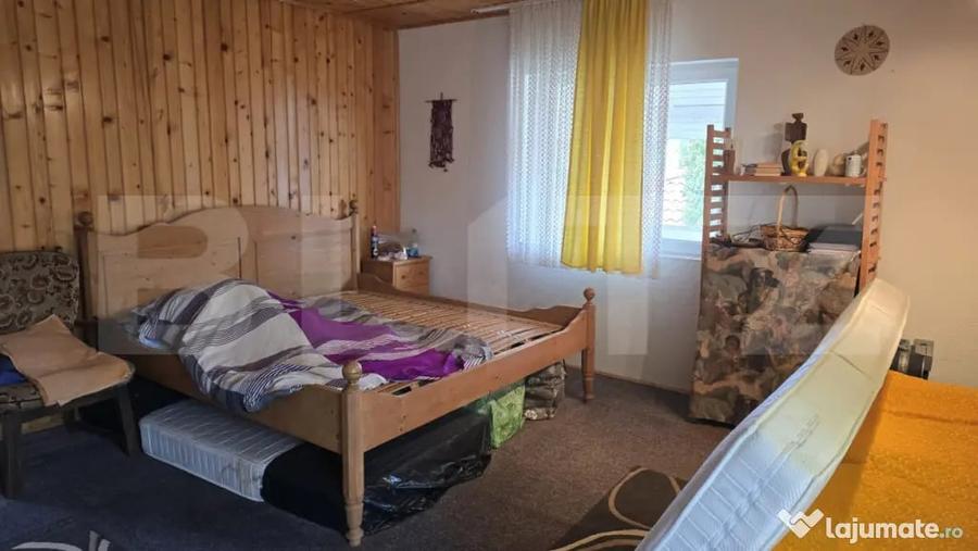 Casă cu 5 camere cu Teren 2000 Mp în Viile Satu Mare