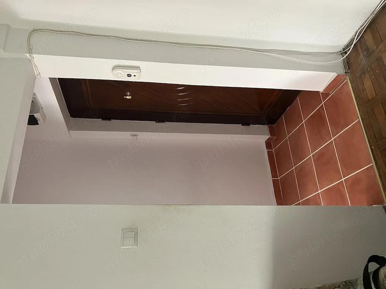 Apartament cu 2 camere semidecomandat în Tipografilor