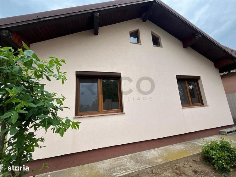 Casă cu 3 camere cu Teren 2350 Mp în Gepiu
