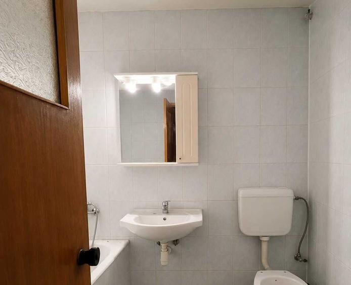 Apartament cu 2 camere decomandat în Gorjului